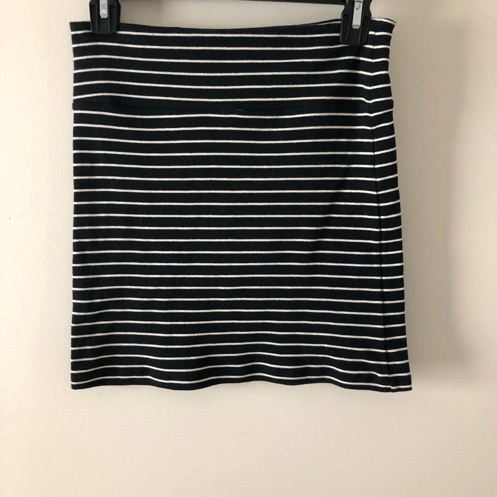 Bodycon Skirt- black and white stripes